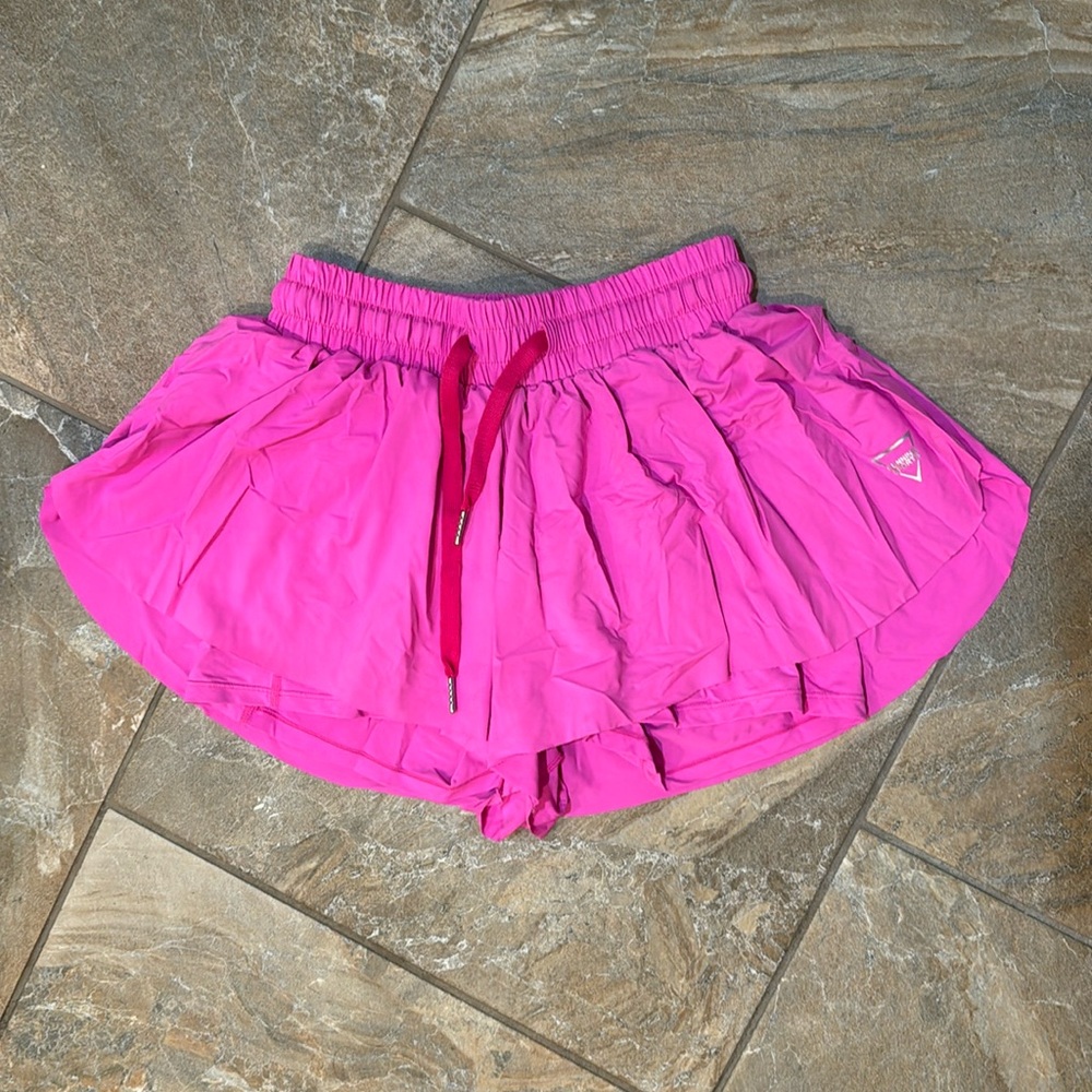 Running shorts
